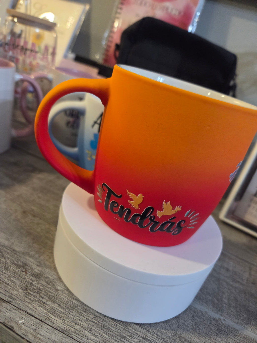 Taza 10 onzas / promesa vigente
